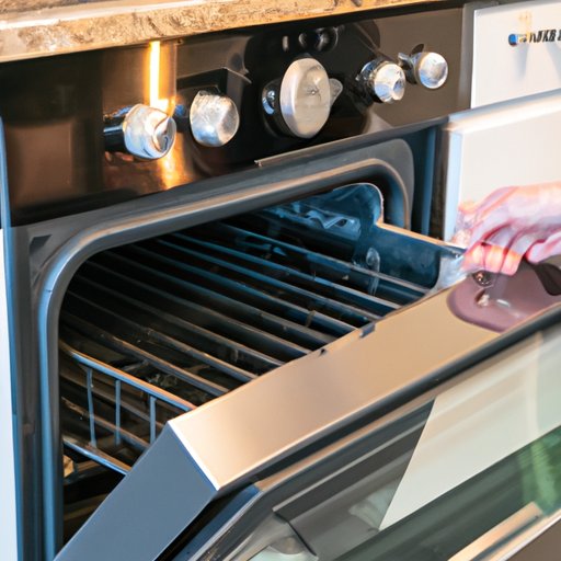 Expert Tips for Maintaining a Clean Oven